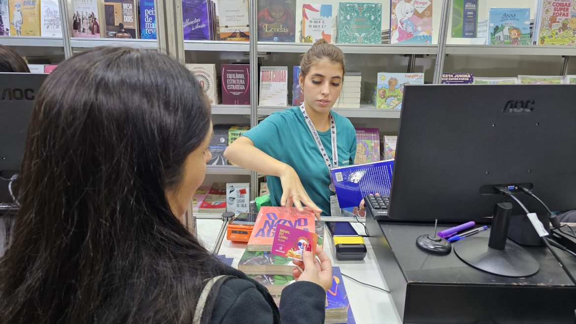 lorena de oliveira 2