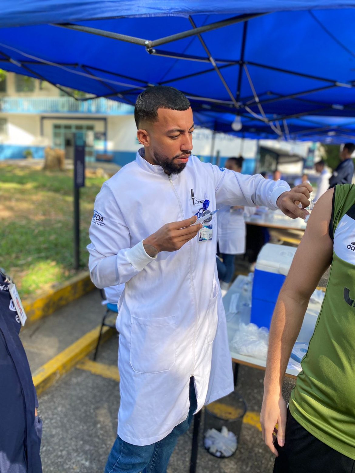 mais de 40% da população de volta redonda já foi vacinada contra a gripe divulgaççao pmvr12