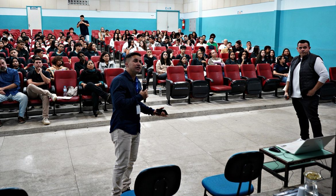 notasvr projeto da sejuv para conscientizar jovens geraldo gonÇalves secom 1