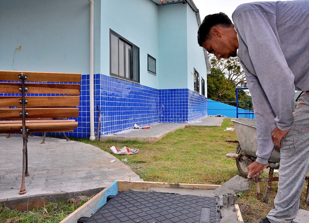 obras de construção do novo cras do bairro roma em volta redonda seguem em ritmo acelerado jeans alves pmvr