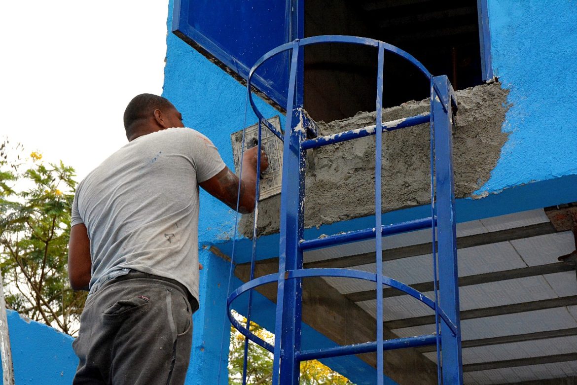 obras de construção do novo cras do bairro roma em volta redonda seguem em ritmo acelerado jeans alves pmvr11 obras de construção do novo cras do bairro roma em volta redonda seguem em ritmo acelerado jeans alves pmvr11