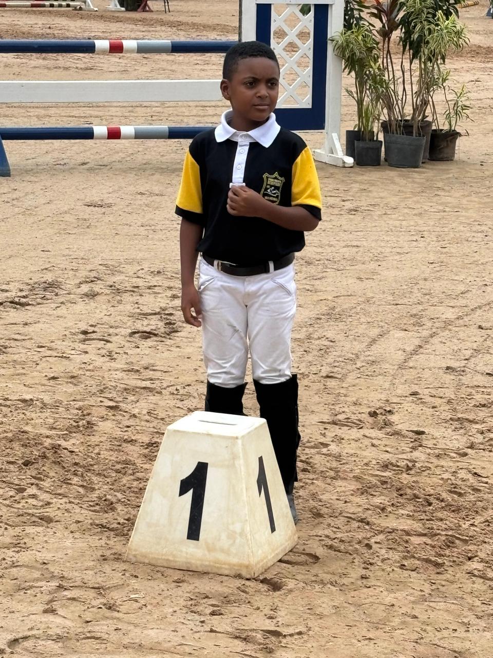 quinze medalhas conquistadas no campeonato estadual de hipismo pela equipe de volta redonda divulgação pmvr13 quinze medalhas conquistadas no campeonato estadual de hipismo pela equipe de volta redonda divulgação pmvr13