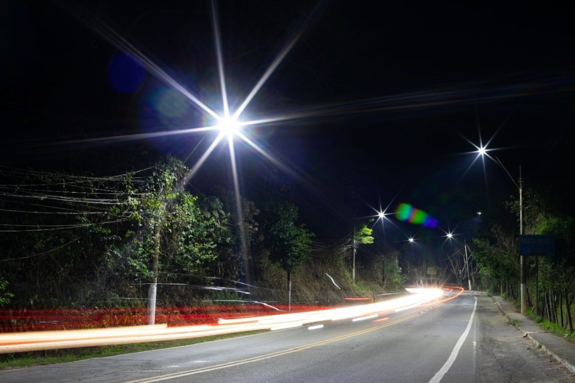 troca de lÂmpadas de sÓdio por led1