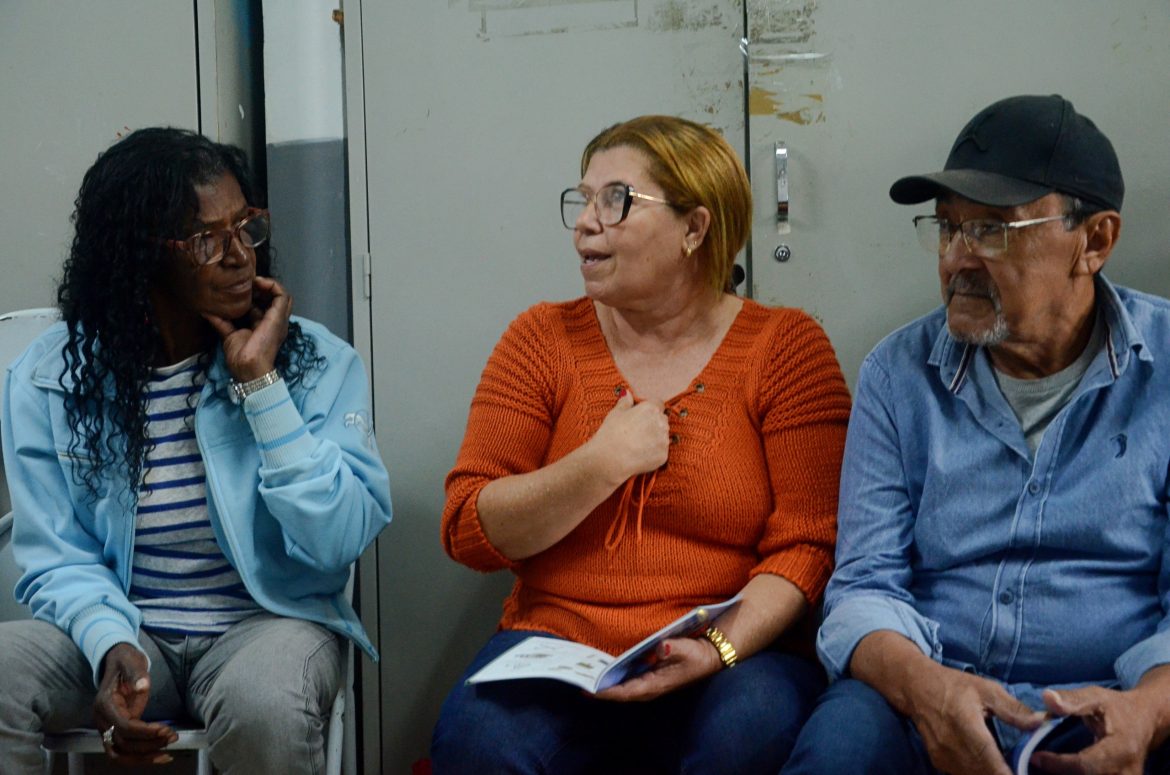 volta redonda lança campanha ‘proteja quem já fez tanto’ visando o combate a fraudes contra idosos clara preta smas12