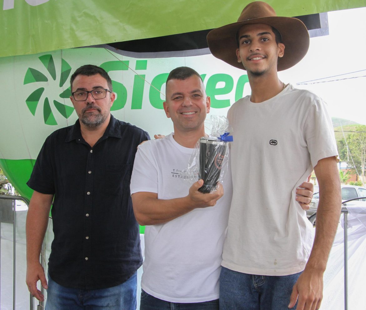 whatsapp image 2025 06 08 at 17.15.28 whatsapp image 2025 06 08 at 17.15.28