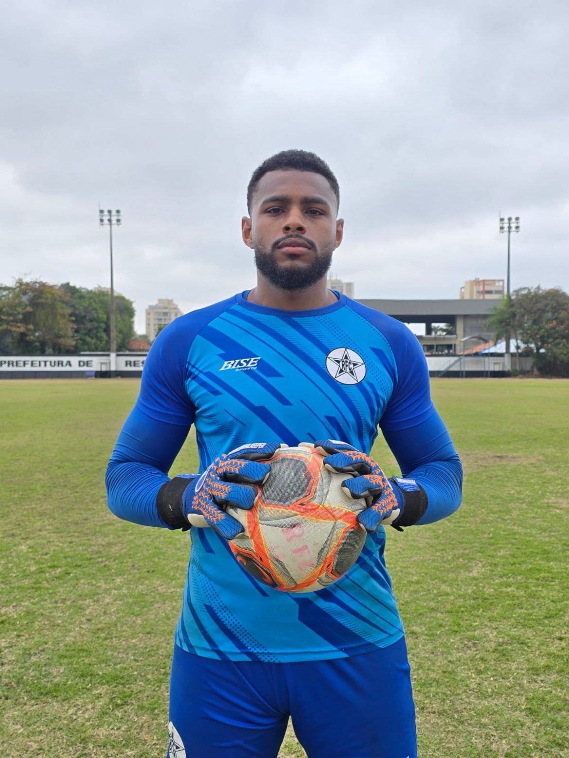17.cf.res.esportes.goleiro leandro matheus retorna.divulgaÇÃoresendefc
