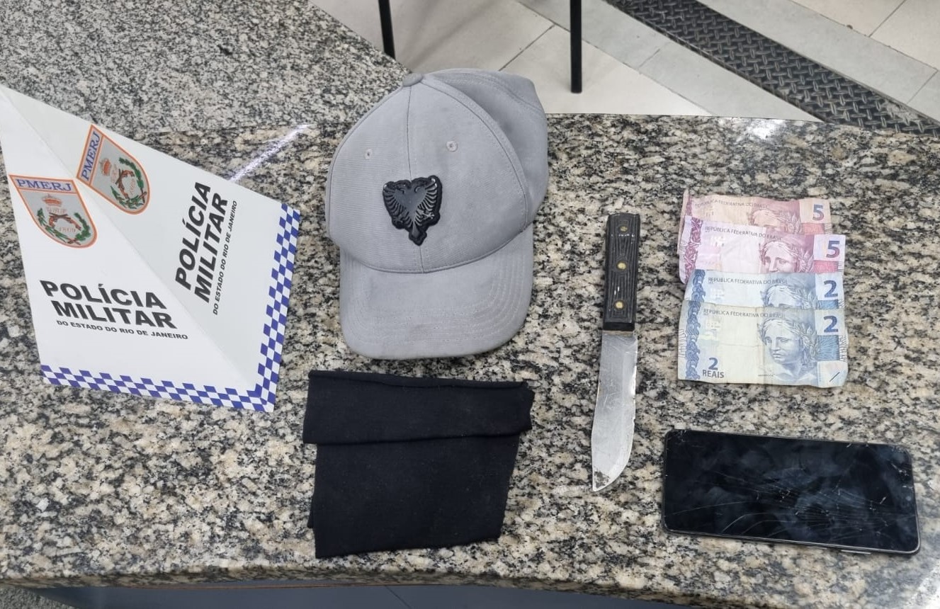 17.cf.res.polÍcia.homem é preso após tentar roubar.2.pm.divulgaÇÃopm