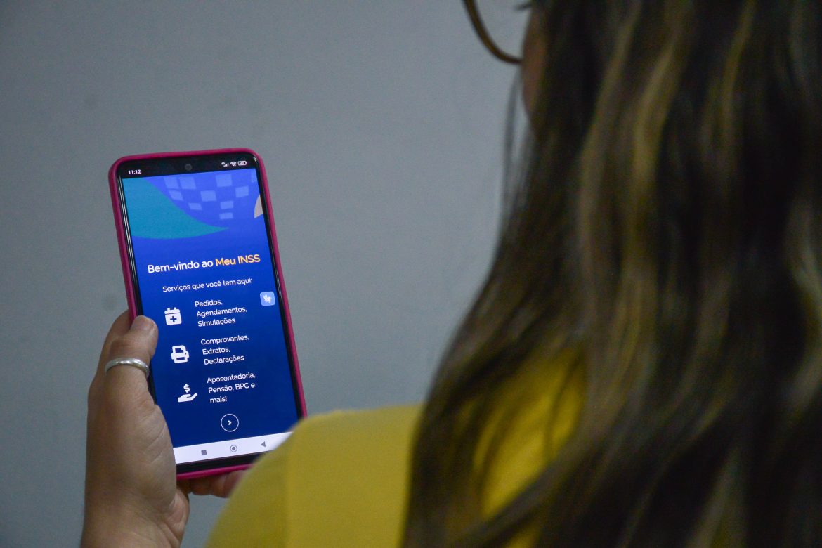 28 07 2025 app meu inss 1 foto iam martins