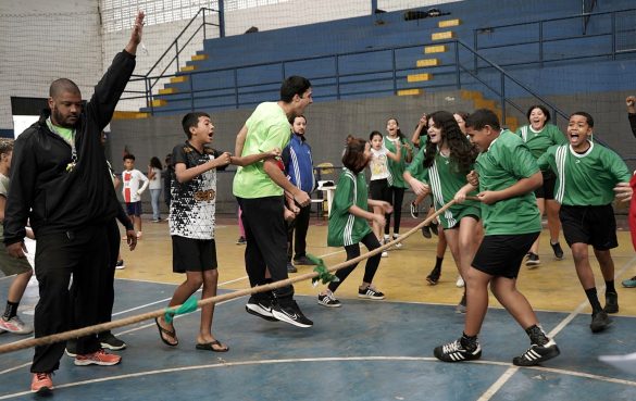 58.cf.res.cidades.festival brincar e aprender.1.festival (1) 58.cf.res.cidades.festival brincar e aprender.1.festival (1)