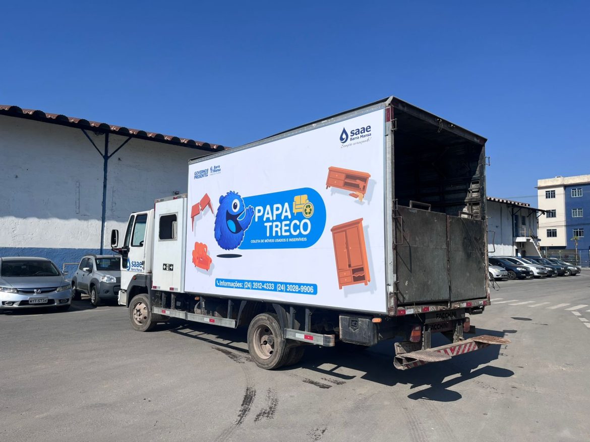 barra mansa lança ‘papa treco’ para recolher objetos volumosos descartados por moradores (2)