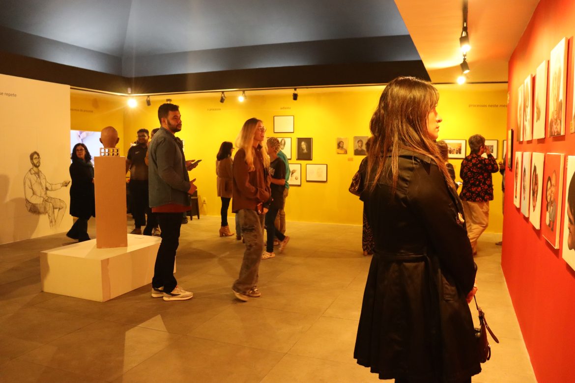 henrique de avelar leva sua arte ao centro cultural fundação csn divulgação1 henrique de avelar leva sua arte ao centro cultural fundação csn divulgação1