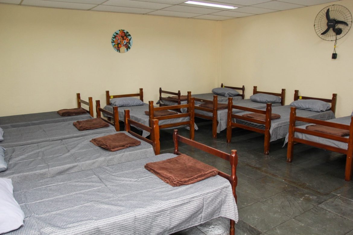 inaugurada a casa de passagem para população em situação de rua em volta redonda adriana cópio pmvr13 inaugurada a casa de passagem para população em situação de rua em volta redonda adriana cópio pmvr13