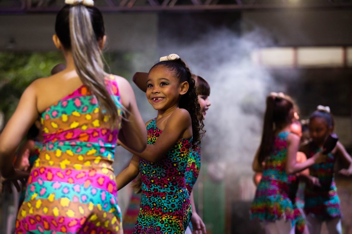 mais de dois mil dançarinos devem movimentar o festival de dança de volta redonda arquivo cris oliveira111 mais de dois mil dançarinos devem movimentar o festival de dança de volta redonda arquivo cris oliveira111