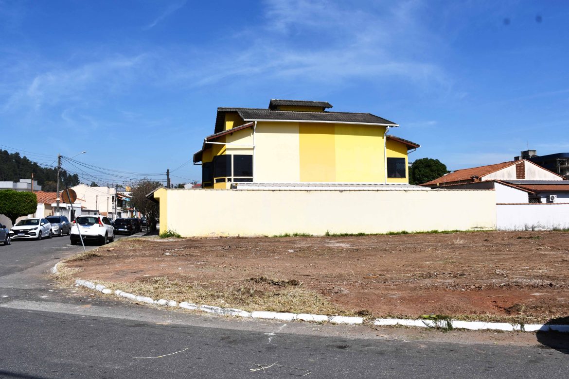 programa lote limpo, resende limpa depois 2 (raimundo brasil) programa lote limpo, resende limpa depois 2 (raimundo brasil)