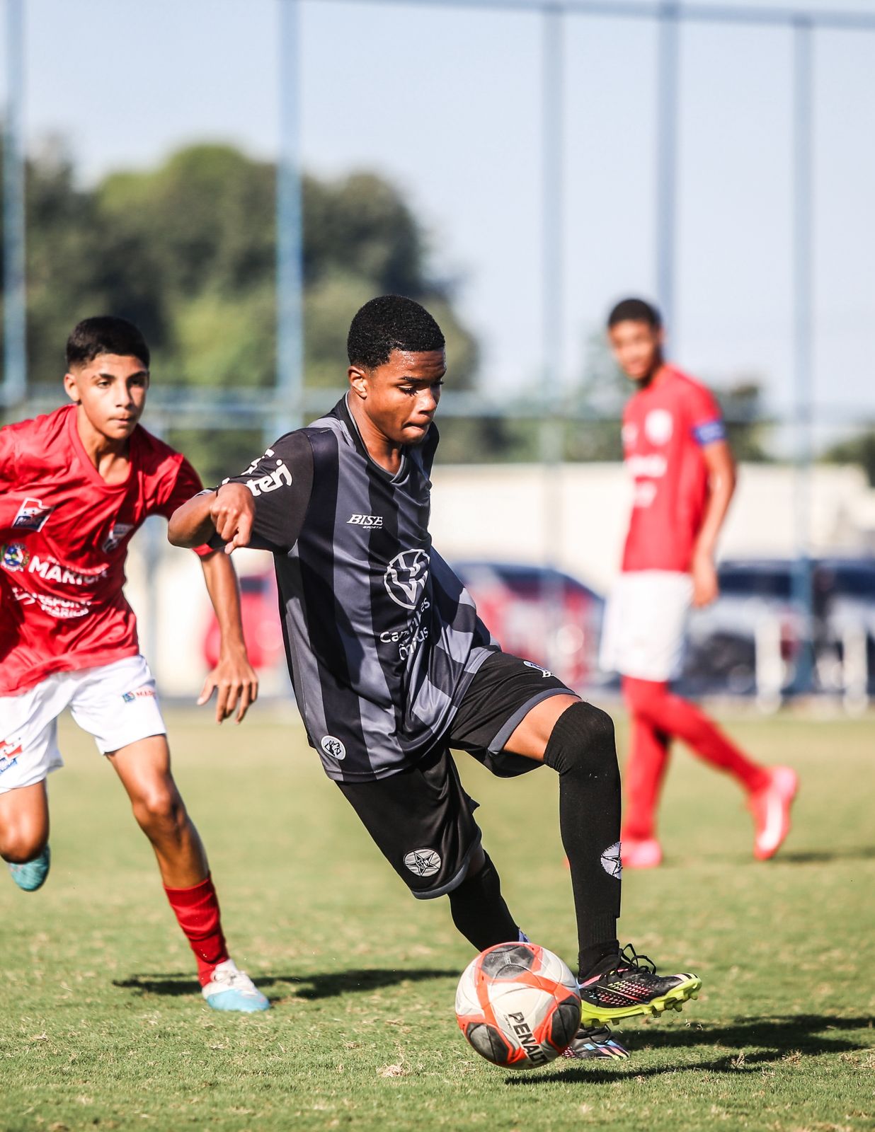 16.cf.res.esortes.bases do resende estreiam com vitória.2.sub14.divulgaÇÃorevelesfoto