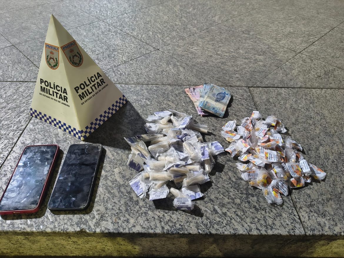 17.cf.res.polÍcia..homem é preso e adolescente.divulgaÇÃopm