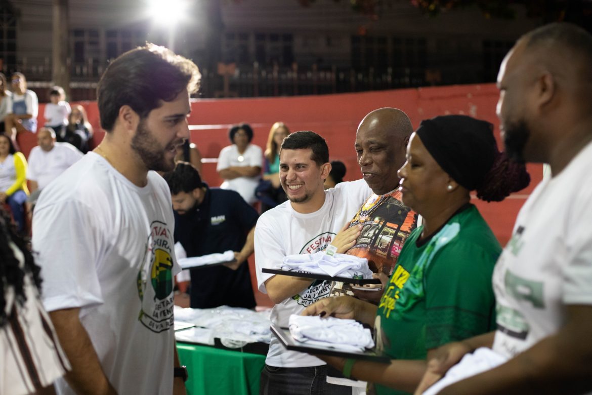 1º festival de capoeira encerra mês da juventude 2025 em volta redonda cris oliveira pmvr111