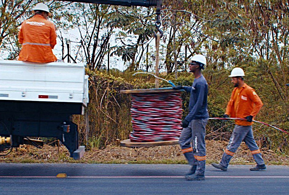 23.cf.res.cidades.porto real amplia iluminação.2.modernizaÇÃo.redessocias