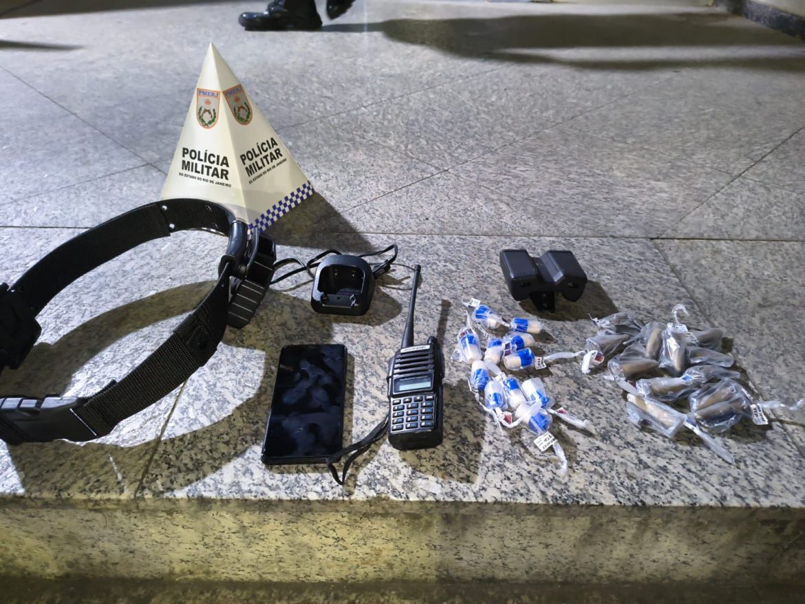 23.cf.res.polÍcia.pm prende suspeito de tráfico.divulgaÇÃopm