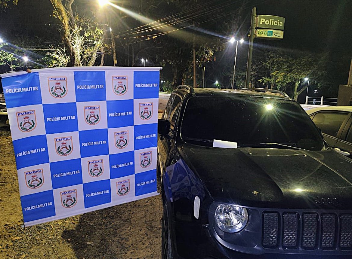 25.cf.res.polÍcia.polícia militar apreende veículo suspeito.divulgaÇÃopm