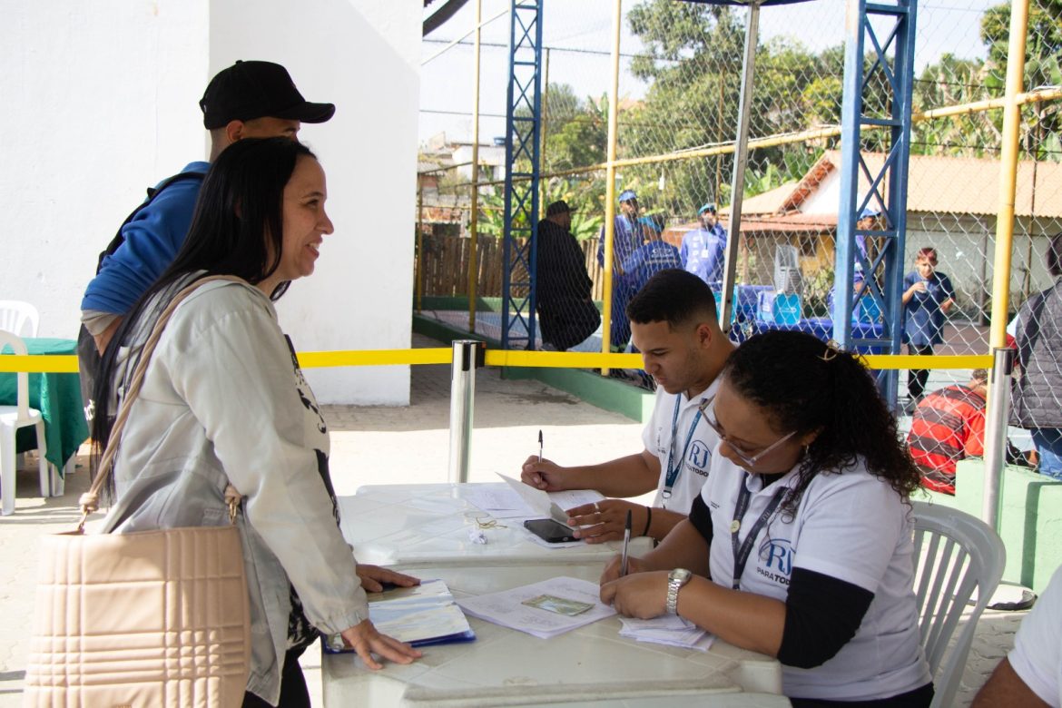30.cf.res.cidades.penedo recebe mais de 600 pessoas.1.moradores.divulgaÇÃopmi (2)