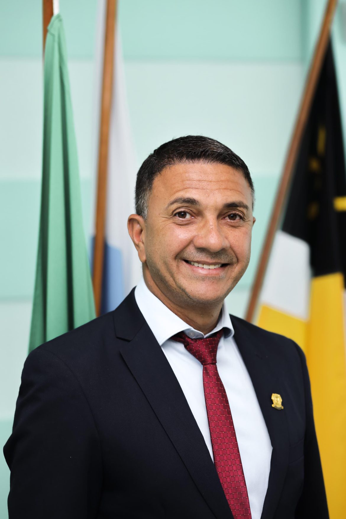 34 polÍtica vereador paulinho do raio x propõe isenção de estacionamento rotativo na cidade divulgaÇÃo