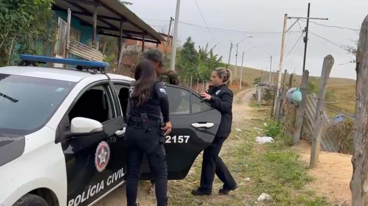 49.cf.res.polÍcia.polícia prende foragido com 16.2.homem.divulgaÇÃopolÍciacivil