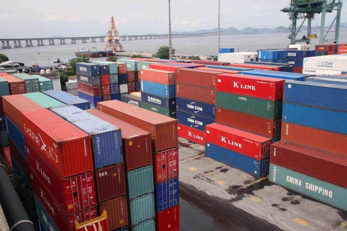 7c393719a4ec422f8f0f06dbcd42df44