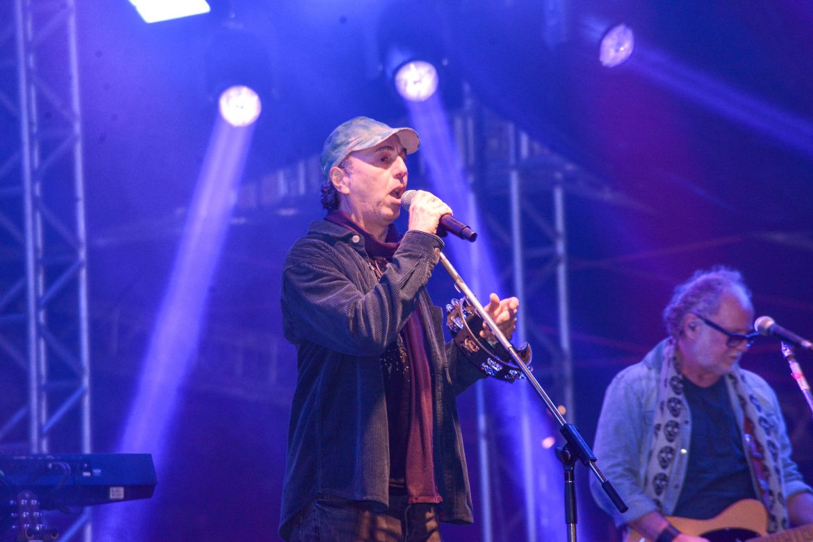 9421da7a 3fed 4c73 bf5f 90489c59b4fd