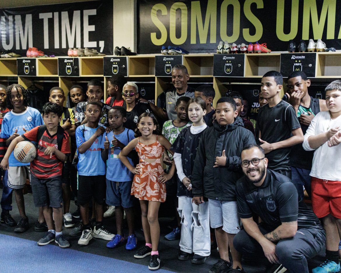 assistidos do cras belo horizonte participam de ‘matchday especial’ no estádio raulino de oliveira divuilgação