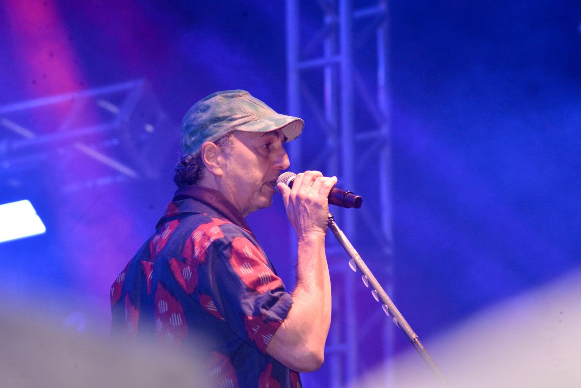 c8e00e5e af1c 4c26 8534 819c506095be