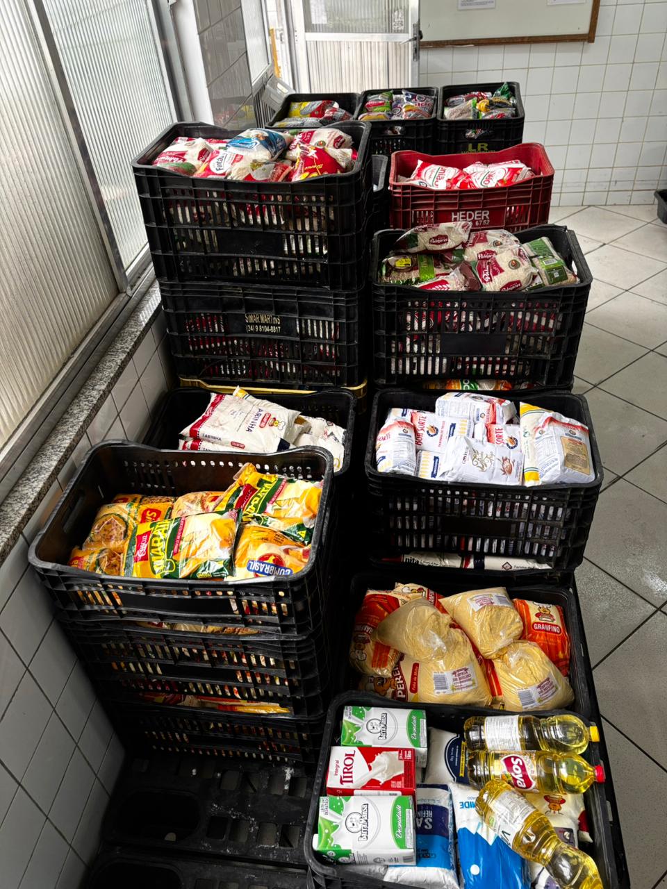 corrida da juventude arrecada mais de uma tonelada de alimentos para famílias em vulnerabilidade social divulgaão secom1 corrida da juventude arrecada mais de uma tonelada de alimentos para famílias em vulnerabilidade social divulgaão secom1