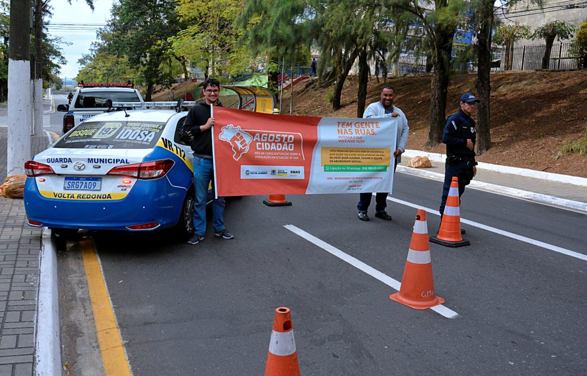 dia nacional de luta da população em situação de rua com blitz educativa em volta redonda jean alves smas11