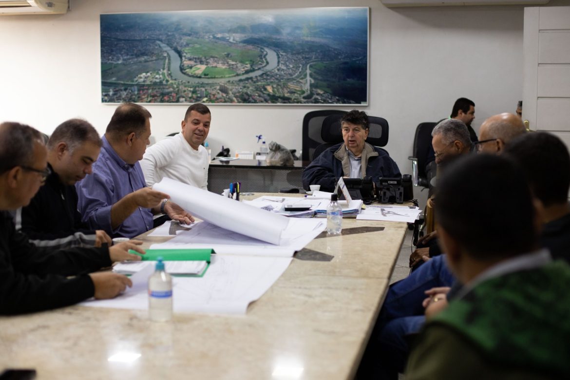 firmada parceria entre prefeituras de volta redonda e barra mansa para construção de rotatória cris oliveira pmvr1