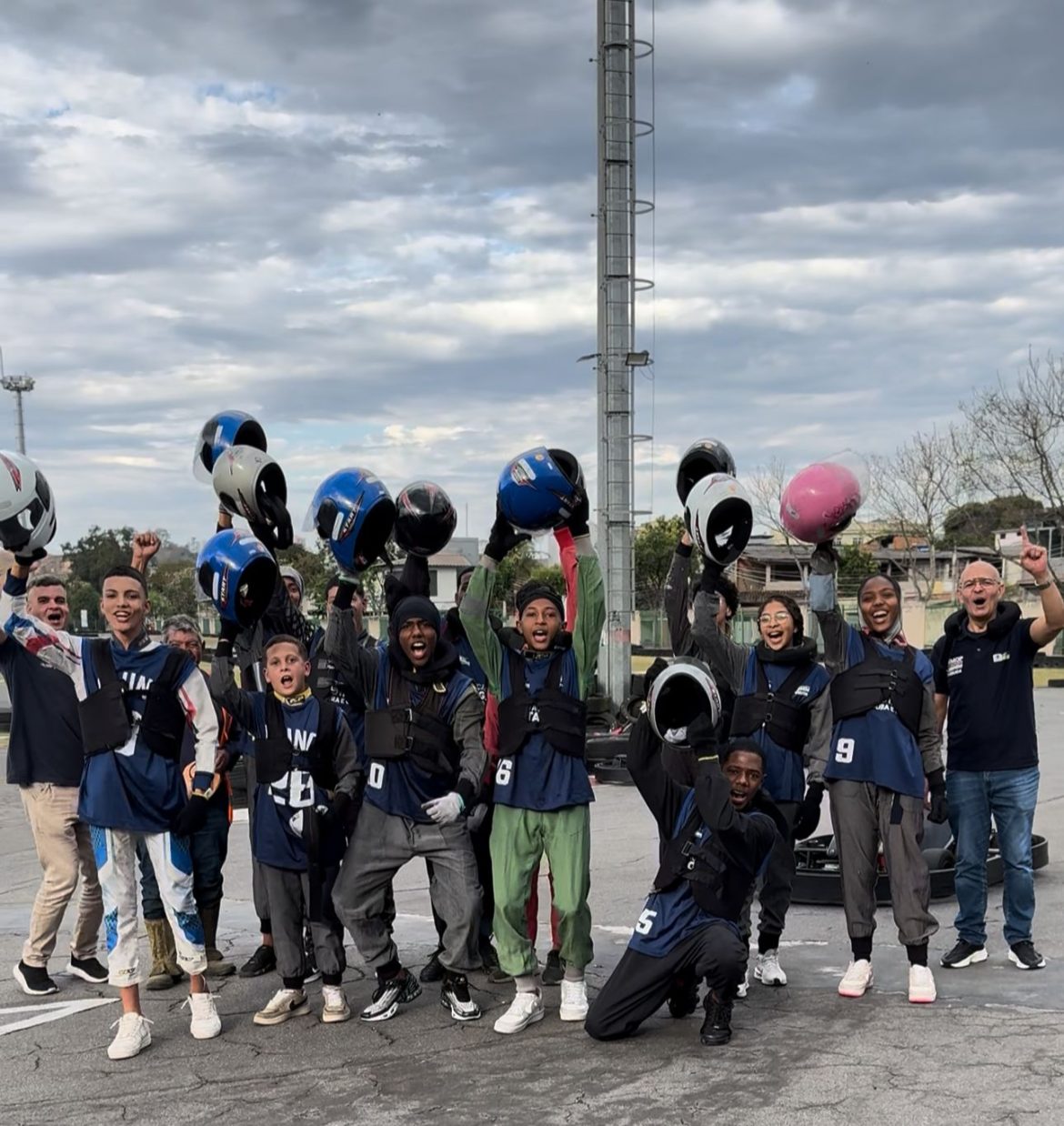 mais de 800 adolescentes formados no primeiro semestre no projeto piloto cidadão divulgação semop12 mais de 800 adolescentes formados no primeiro semestre no projeto piloto cidadão divulgação semop12