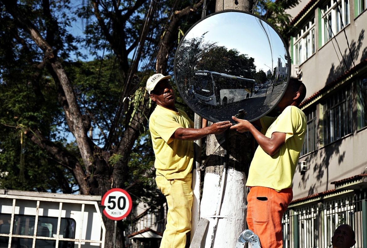 novos equipamentos são instalados em volta redonda prevenção de acidentes de trânsito geraldo gonçalves pmvr11