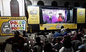 palco sobre rodas 2025 inicia nova programação em volta redonda divulgação pmvr