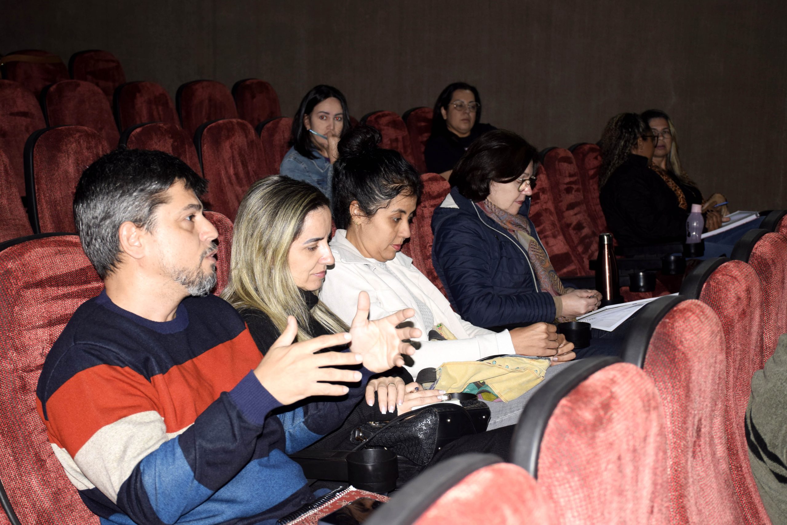 profissionais iniciam pós graduação divulgação pmr