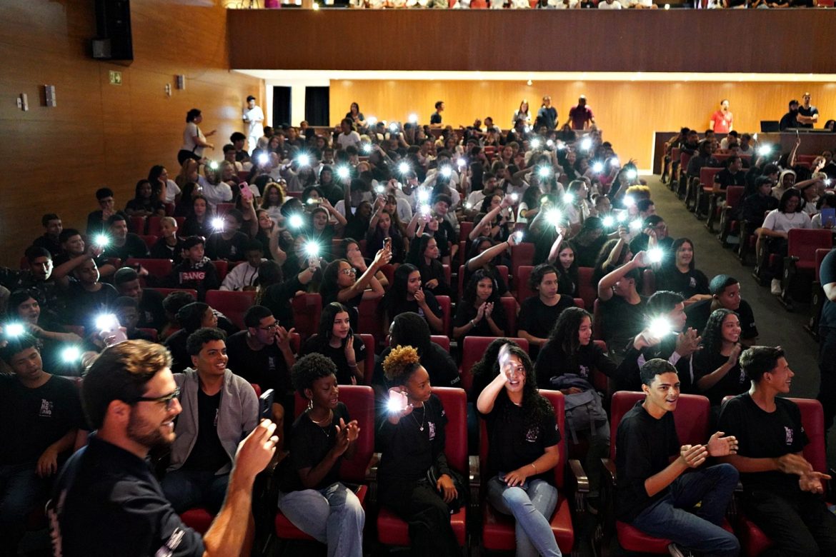 programação do mês em volta redonda é encerrada com conexão consciente geraldo gonçalves pmvr11