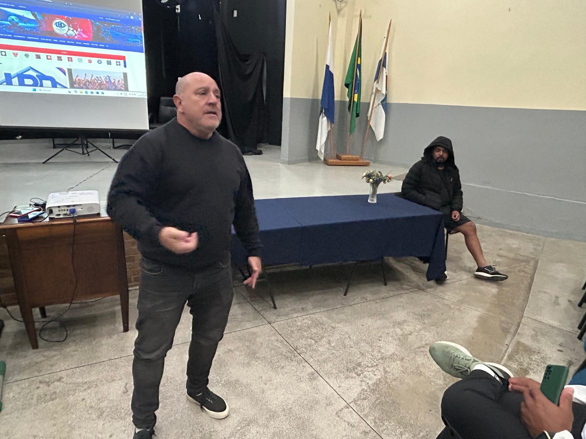 realização da copa da cidade de futebol amador em barra mansa é detalhada em reunião yuri melo11