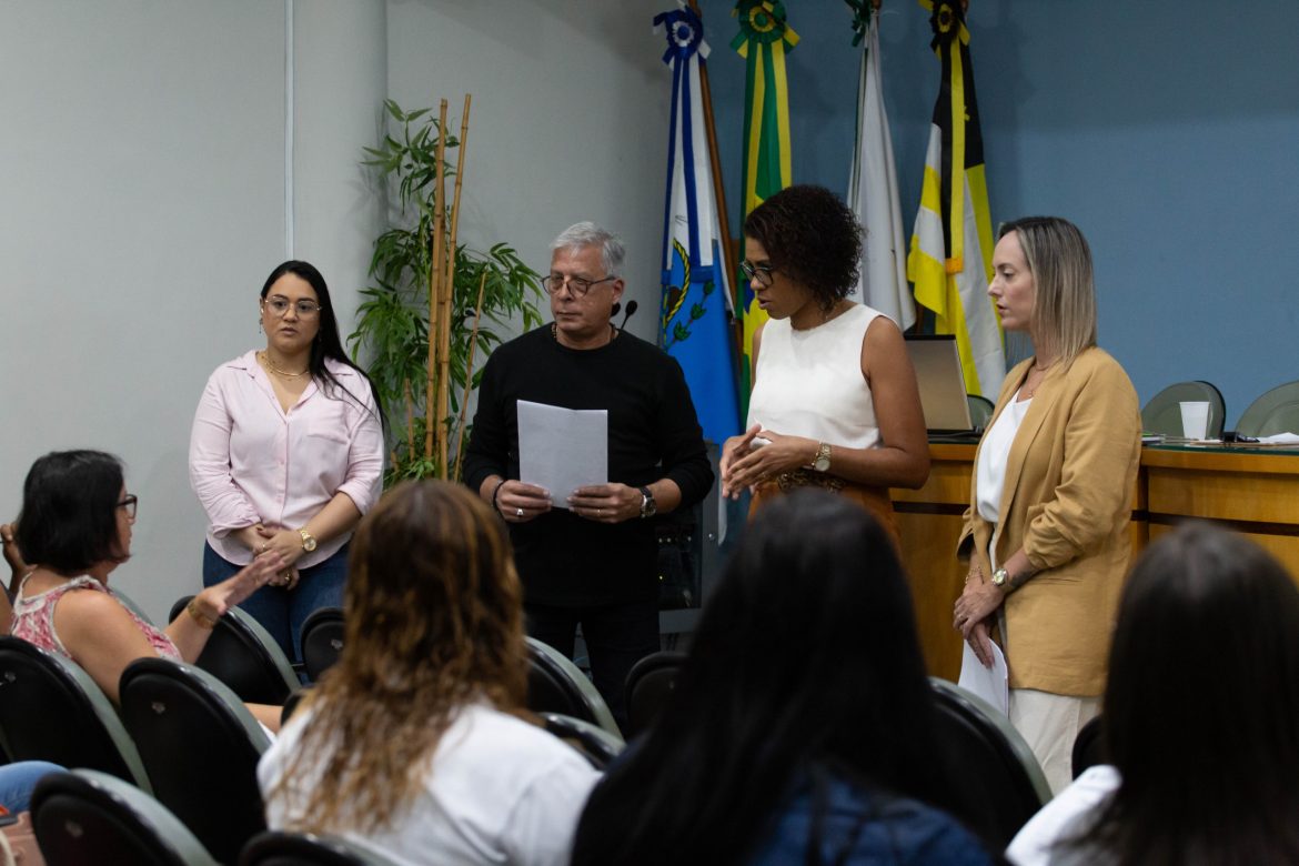 servidores de volta redonda recebem treinamento para atendimento sobre desconto no iptu 2026 cris oliveira pmvr11