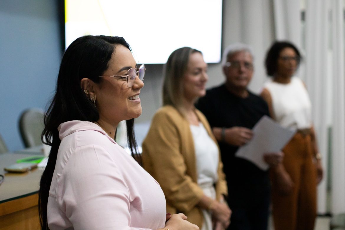 servidores de volta redonda recebem treinamento para atendimento sobre desconto no iptu 2026 cris oliveira pmvr12