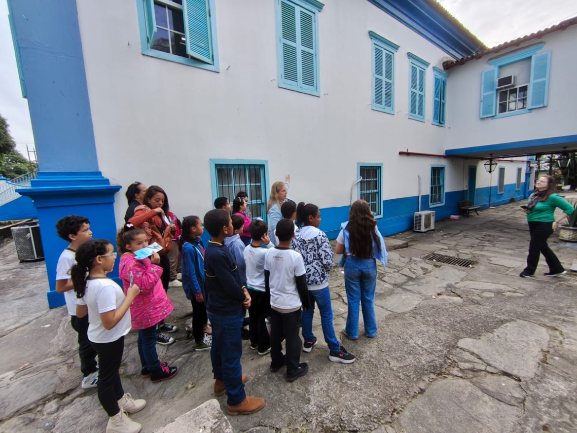 ‘turistando em vr’ tem novas datas para passeio gratuito em pontos históricos de volta redonda divulgação pmvr