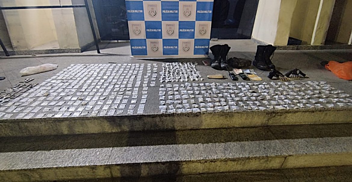 20.cf.res.polÍcia.jovem é preso e adolescente apreendido.divulgaÇÃopm