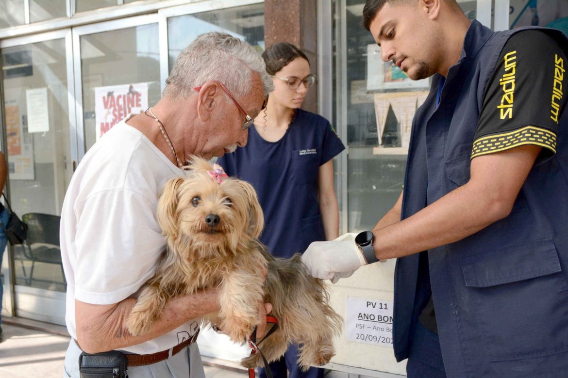 23.cf.res.cidades.barra mansa inicia campanha de vacinação.paulodimaspmbm (2)