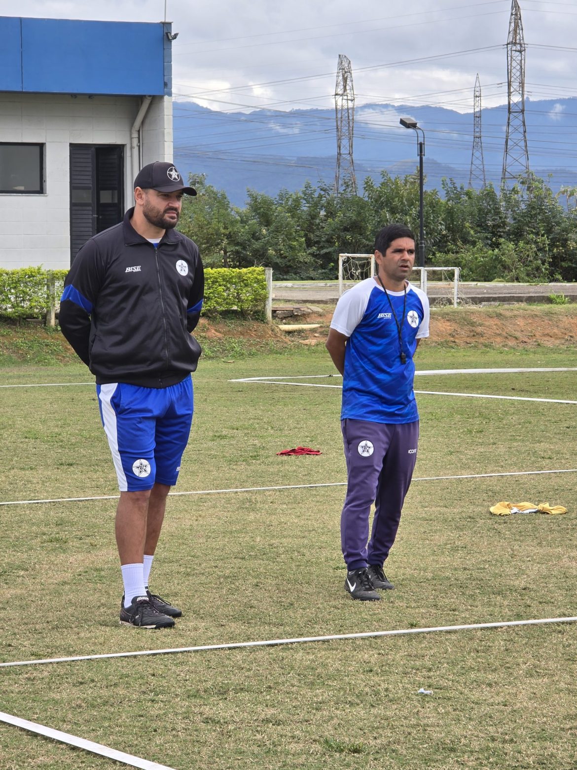 24.cf.res.esportes.resende fc anuncia saída.resendefc