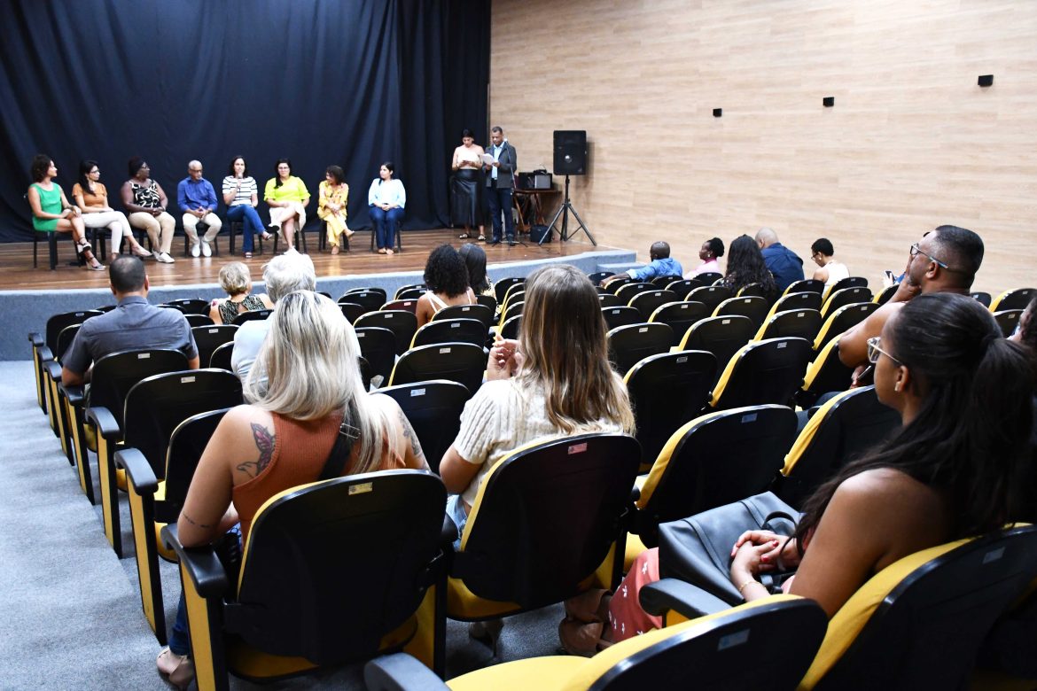 31.cf.res.cidddades.resende promove fórum setembro amarelo.raimundobrasilpmr