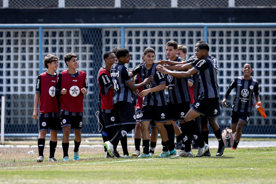 35.cf.res.esportes.resende viaja para enfrentar.1.sub15.raphaeltorres