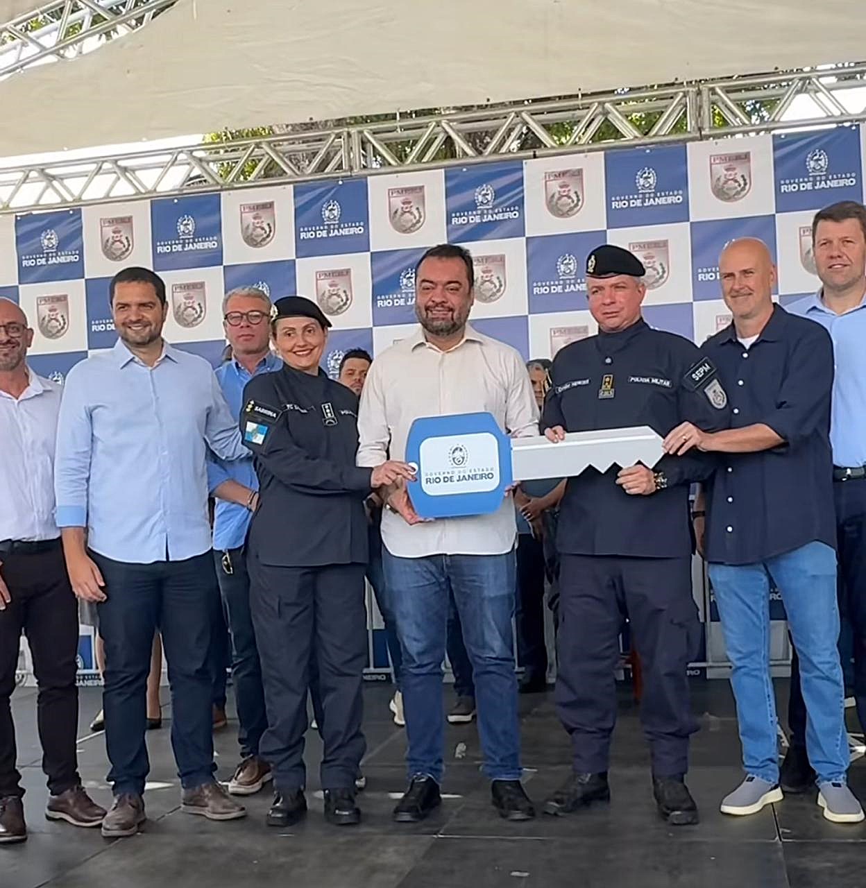 39.cf.res.cidades.governador entrega viaturas.1.chaves.divulgaÇÃo (2)