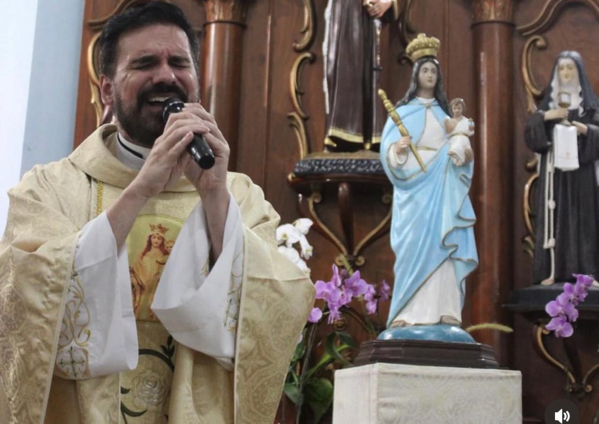 49.cf.res.cidades.resende comemora 224 anos.5.padre.divulgaÇÃo 49.cf.res.cidades.resende comemora 224 anos.5.padre.divulgaÇÃo